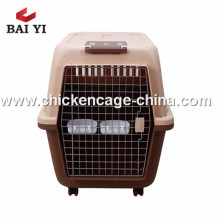 Comfortable pet flight cage with handle